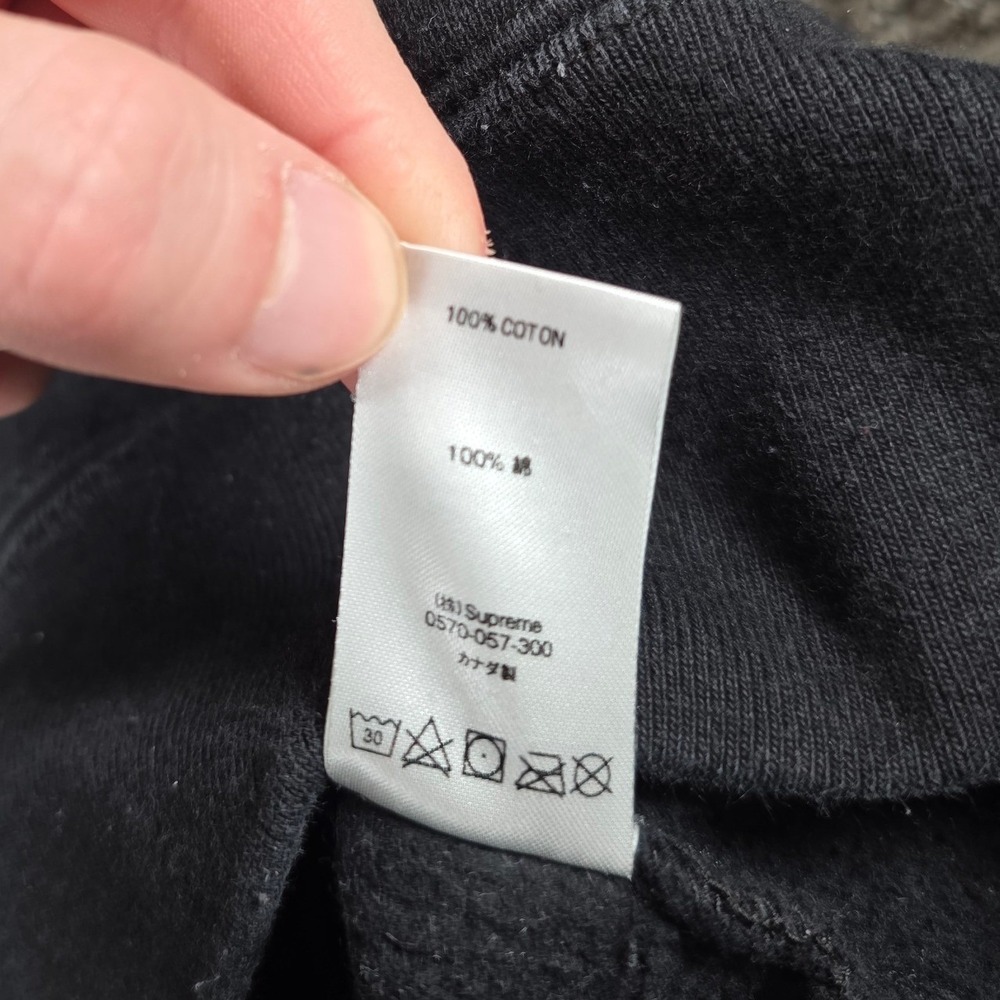 Supreme Stop Crying Graphic Hoodie‎ Black Mens Medium Pullover Sweatshirt Heavy - Picture 8 of 12